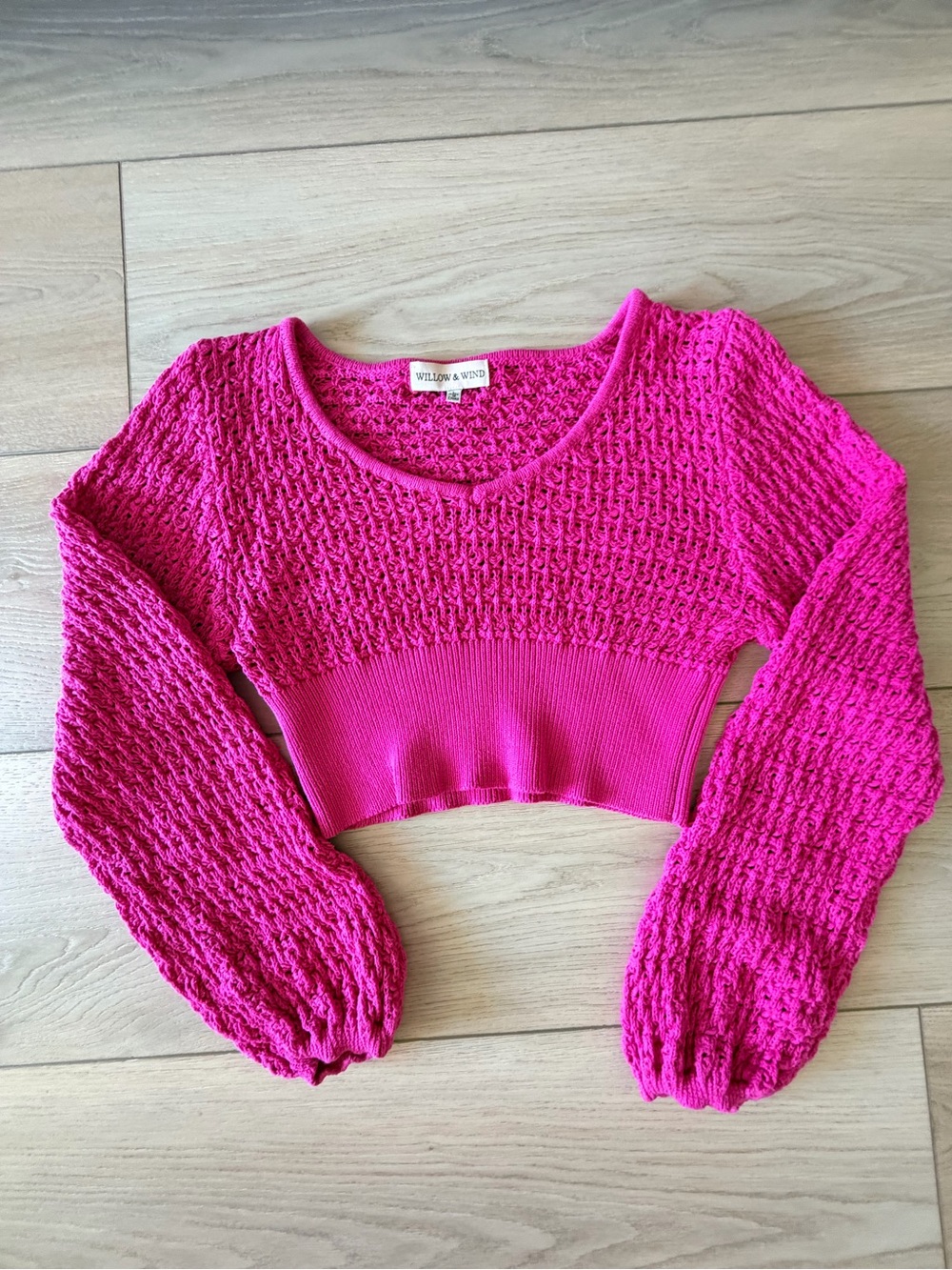 Willow & Wind Fuchsia Cropped Knit Sweater